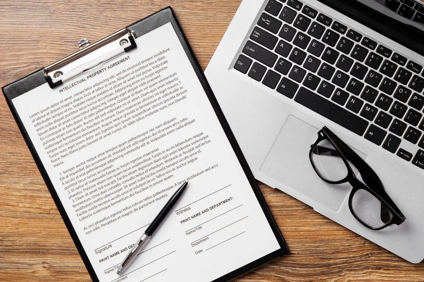 Натюрморт, посвящённый Всемирному дню интеллектуальной собственности